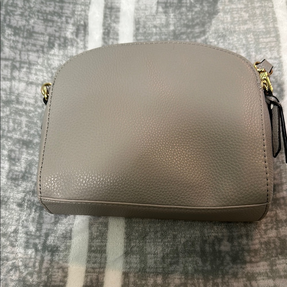 Elegant Gray Leather Crossbody Bag